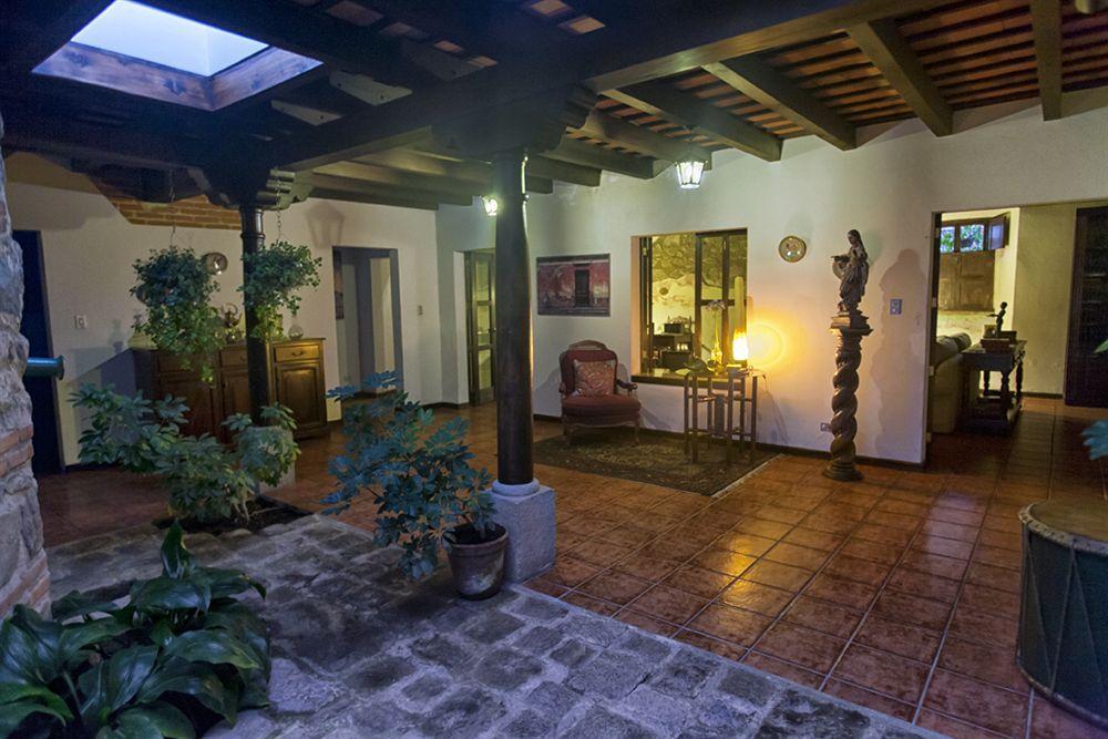 Hotel Sor Juana Antigua Εξωτερικό φωτογραφία