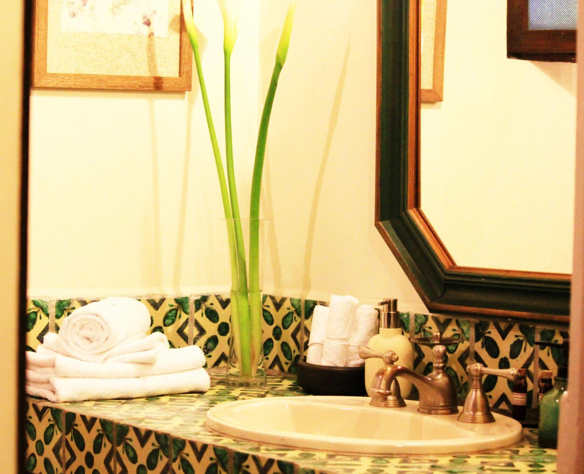 Hotel Sor Juana Antigua Εξωτερικό φωτογραφία
