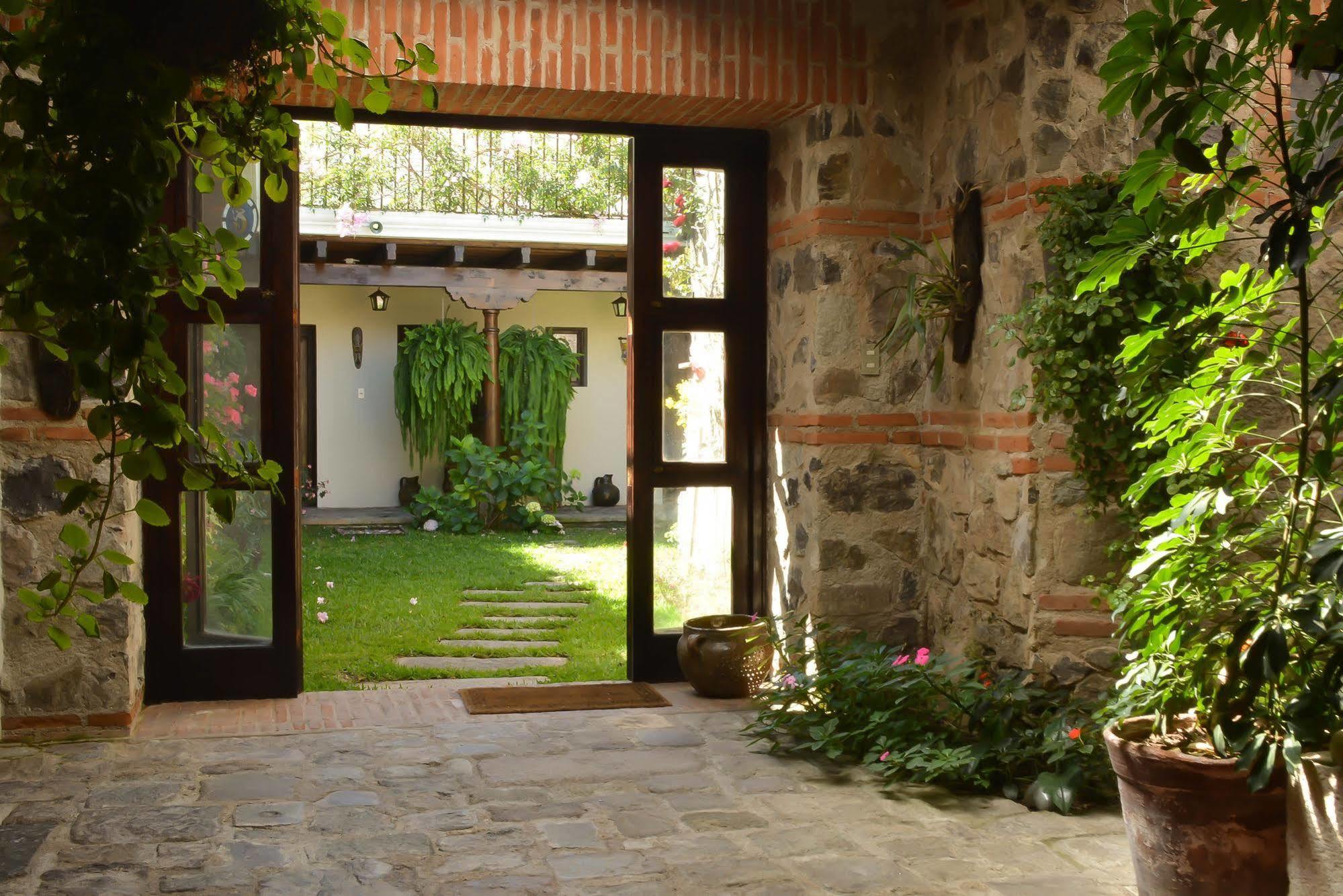 Hotel Sor Juana Antigua Εξωτερικό φωτογραφία